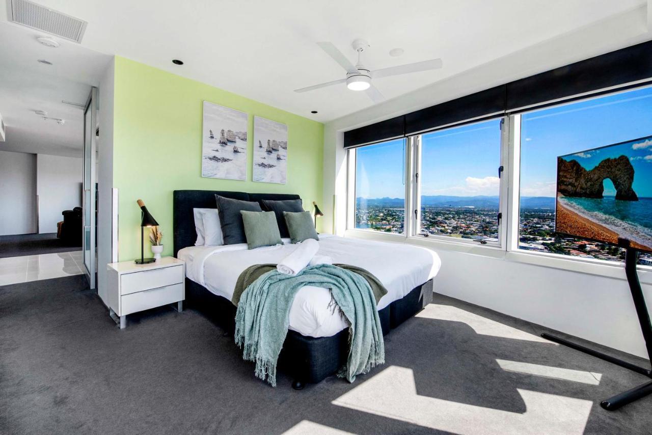Q Tower At Surfers Paradise - Self Contained Apartments Gold Coast Eksteriør bilde
