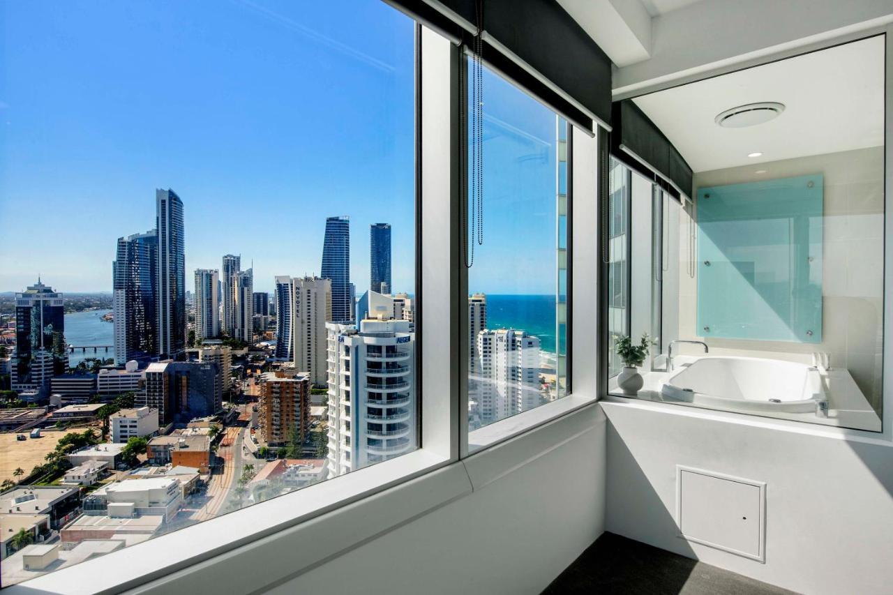 Q Tower At Surfers Paradise - Self Contained Apartments Gold Coast Eksteriør bilde