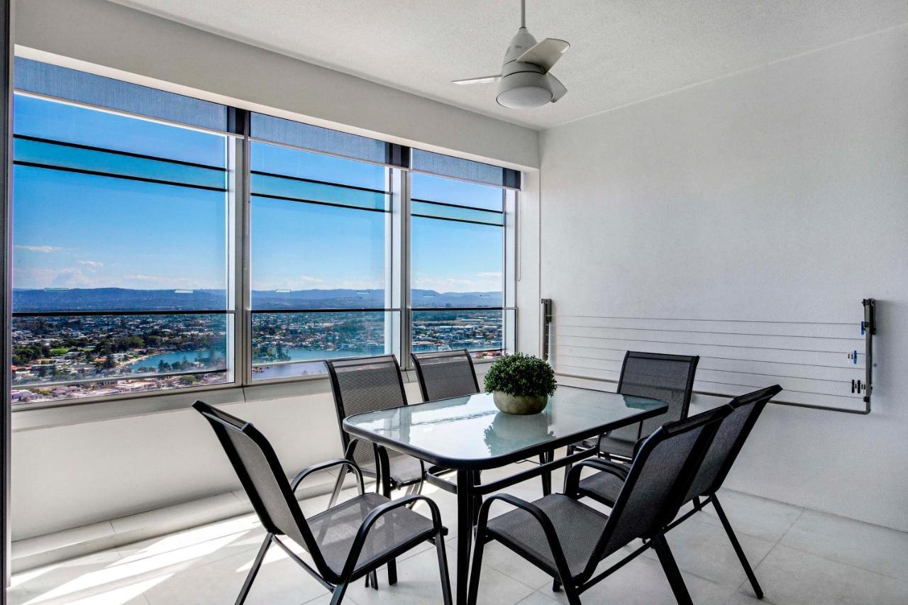 Q Tower At Surfers Paradise - Self Contained Apartments Gold Coast Eksteriør bilde