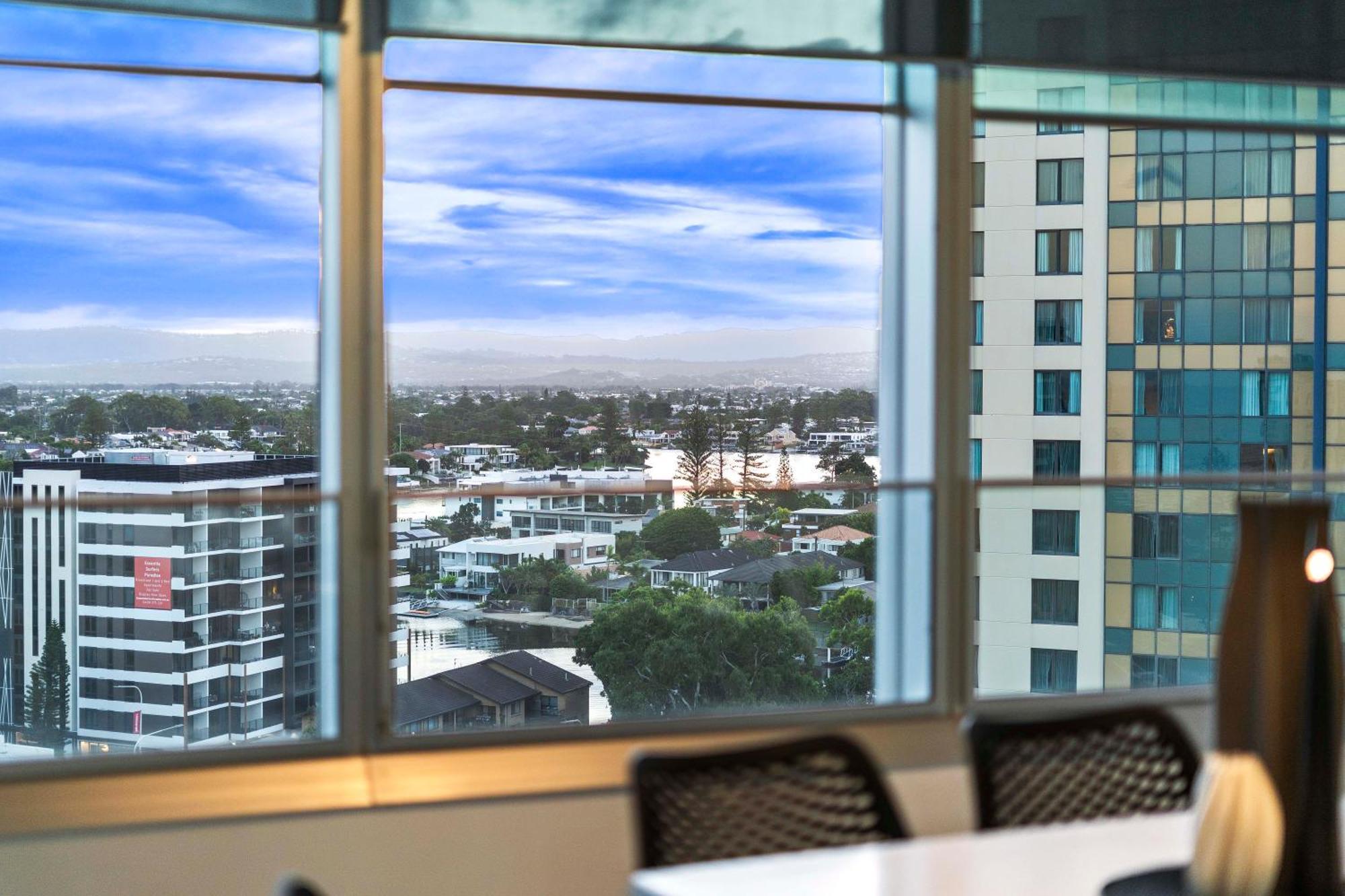 Q Tower At Surfers Paradise - Self Contained Apartments Gold Coast Eksteriør bilde