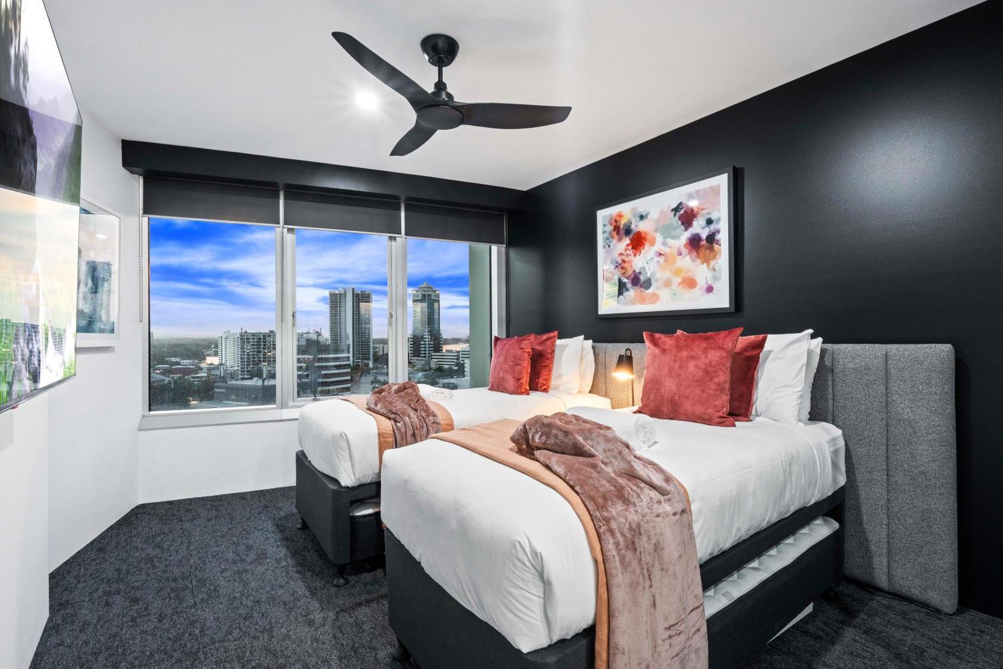 Q Tower At Surfers Paradise - Self Contained Apartments Gold Coast Eksteriør bilde