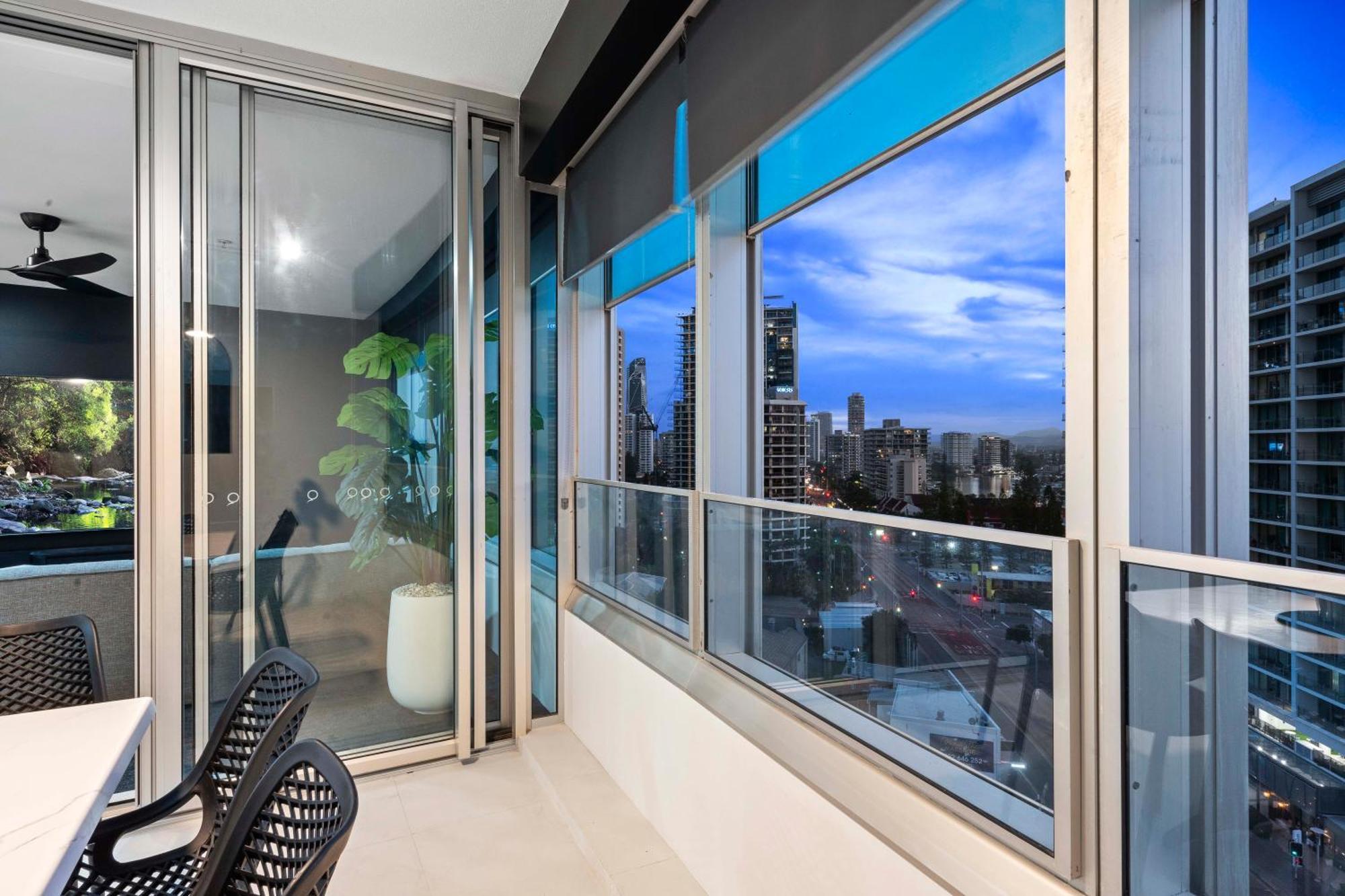 Q Tower At Surfers Paradise - Self Contained Apartments Gold Coast Eksteriør bilde