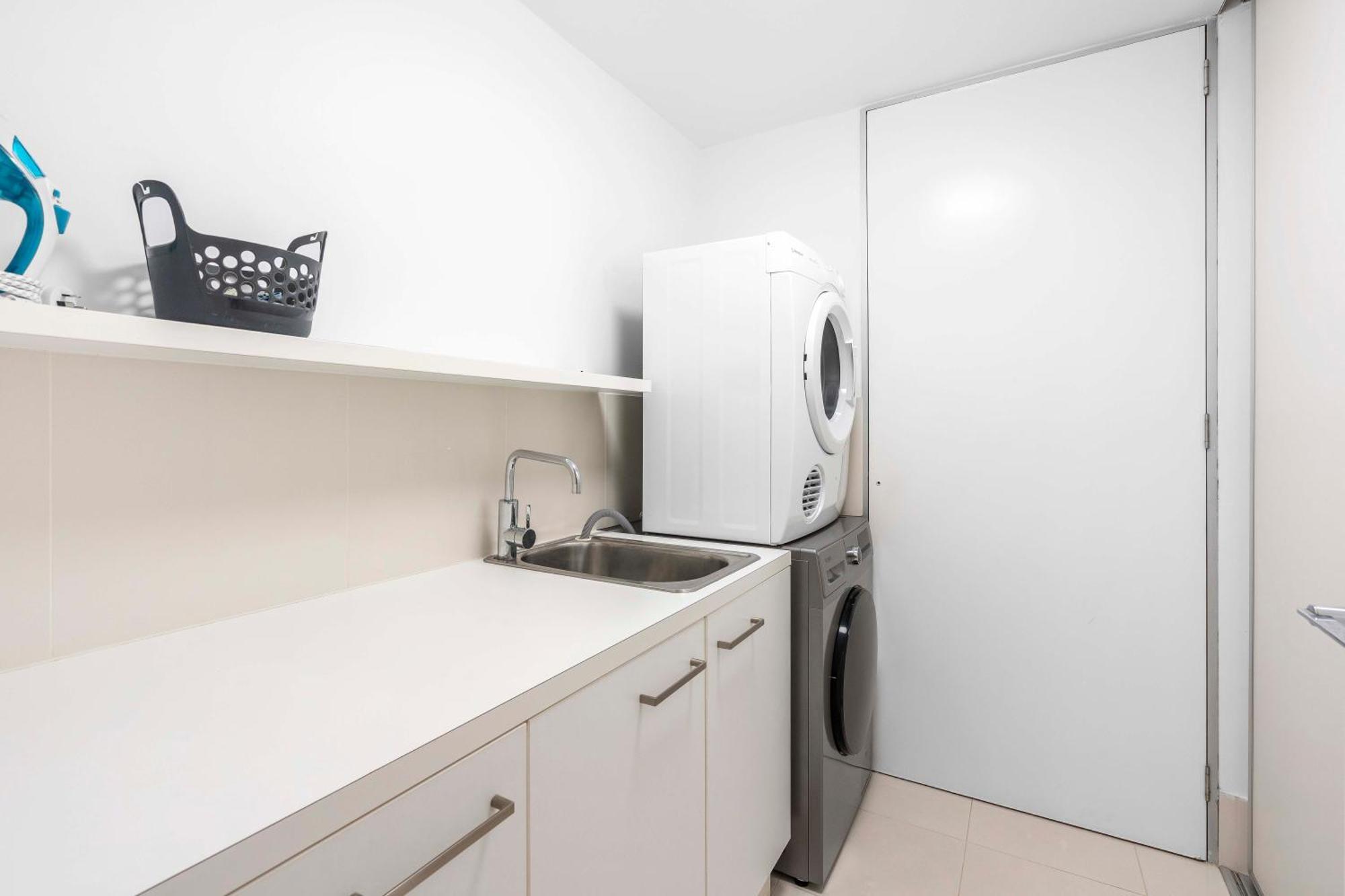 Q Tower At Surfers Paradise - Self Contained Apartments Gold Coast Eksteriør bilde